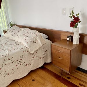 Recamara: Cabecera con 2 Buros